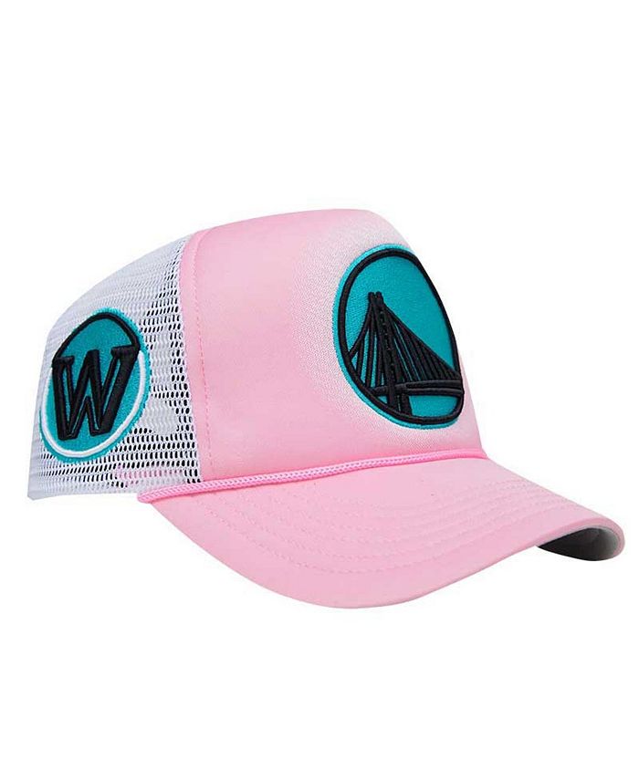 Men's Chicago Bulls Pro Standard Pink Washed Neon Foam Trucker Snapback Hat