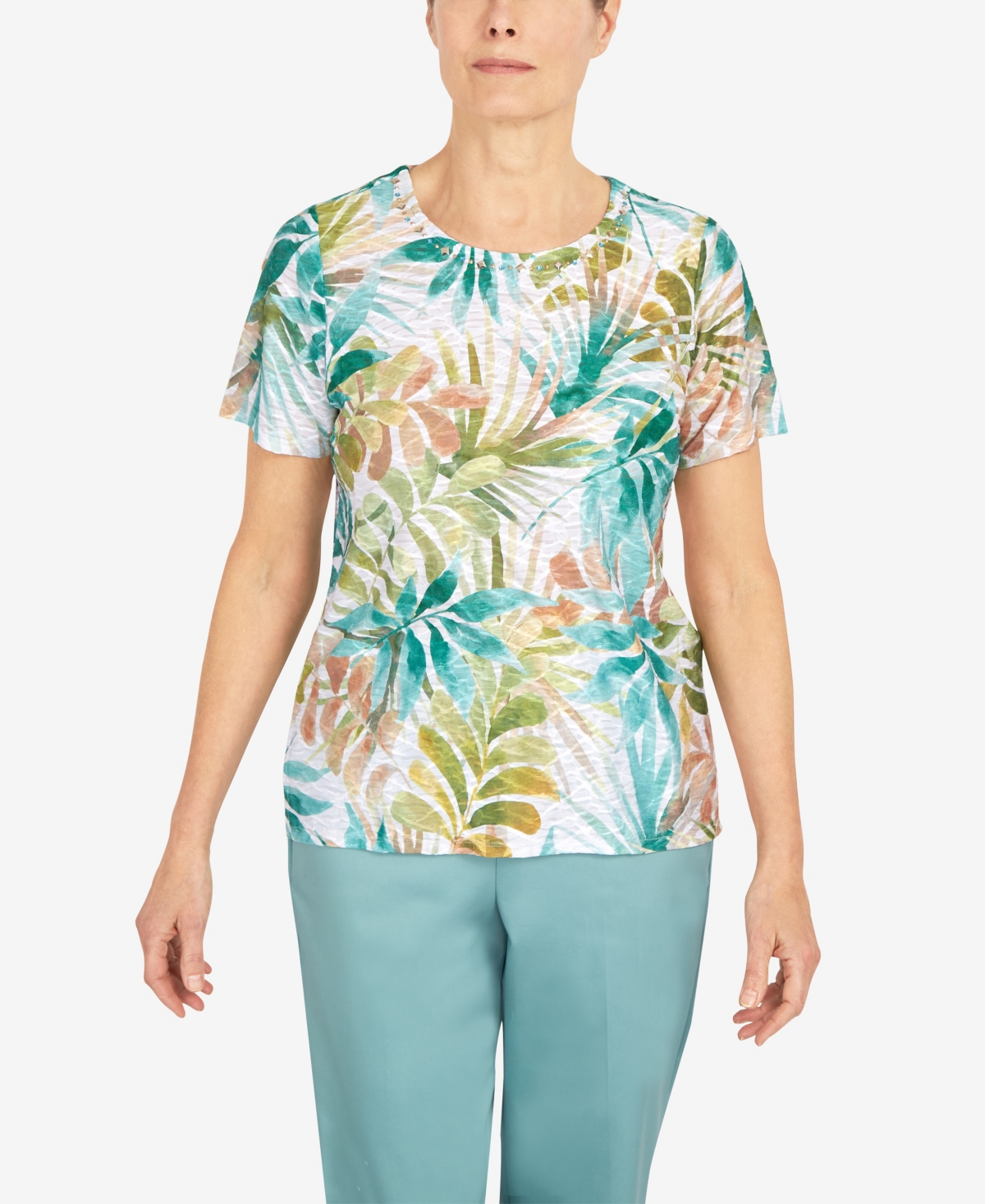 ALFRED DUNNER WOMEN'S COCONUT GROVE TROPICAL LEAVES SHORT SLEEVE TOP