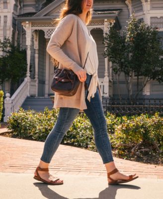 Snapper Convertible Bucket Crossbody