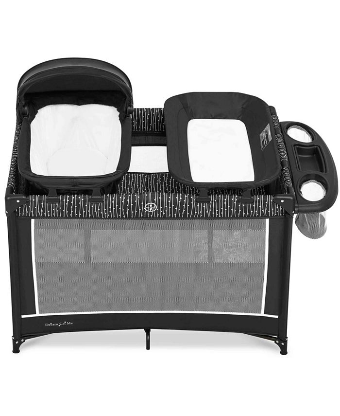 Dream On Me Lilly Deluxe Play yard With Full Changing Tray
