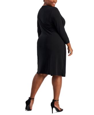 Plus Size Classic Wrap Dress 