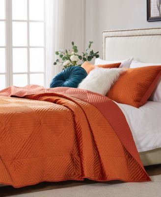 Riviera Velvet Finely Stitched 2 Piece Quilt Set, Twin/Twin XL