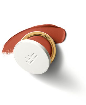 Cr&egrave;me To Powder Skin