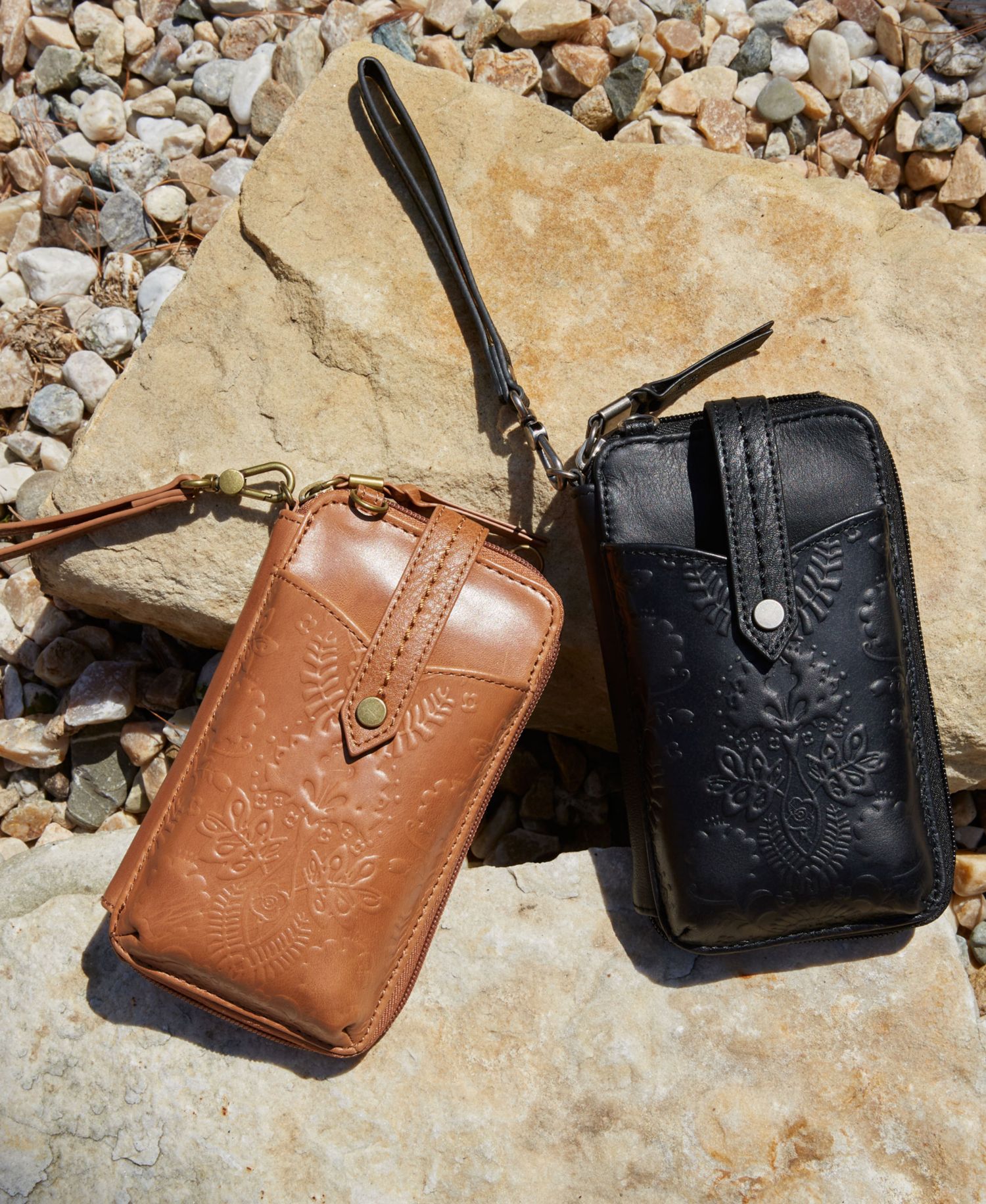Women's Silverlake Leather Convertible Smartphone Crossbody Bag