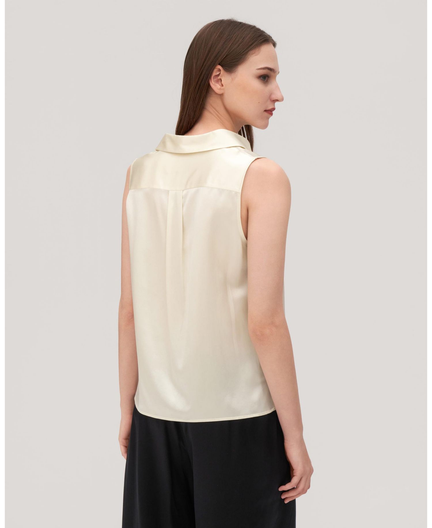 Women's V-Neck Sleeveless Silk Violet Blouse