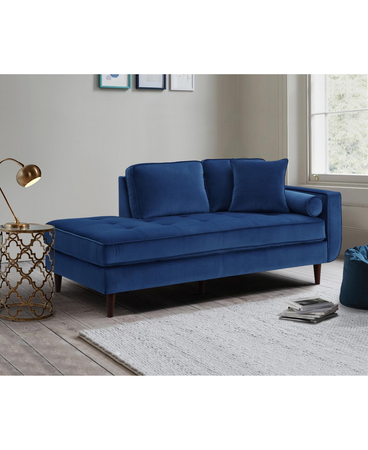 White Label Abigail Sofa