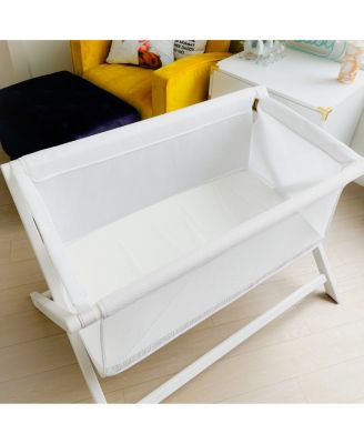 Breathable Mesh Portable Sleeper — Greenguard Gold Certified