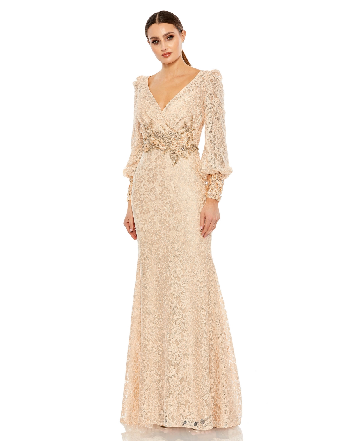 MAC DUGGAL WOMEN'S LACE LONG SLEEVE V NECK EMBELLISHED GOWN