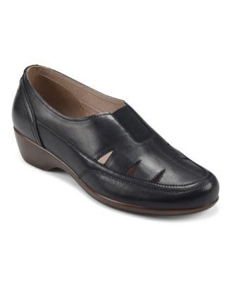 Women's Daisie Cutout Slip-On Flats