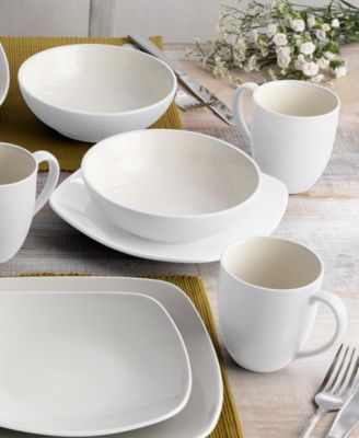 Colorwave Square 16 Pc. Dinnerware Set, Service for 4