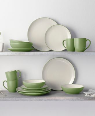 Colorwave Coupe 16 Pc. Dinnerware Set, Service for 4