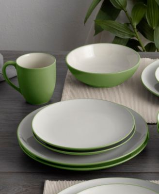 Colorwave Coupe 16 Pc. Dinnerware Set, Service for 4