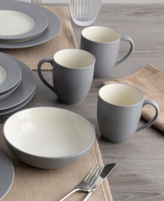 Colorwave Rim 16-Pc. Dinnerware Set, Service for 4
