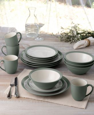 Colorwave Curve 16 Pc. Dinnerware Set, Service for 4