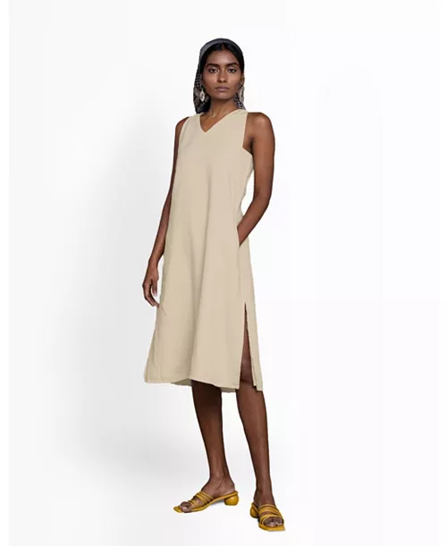 women's reading tea leaves dress