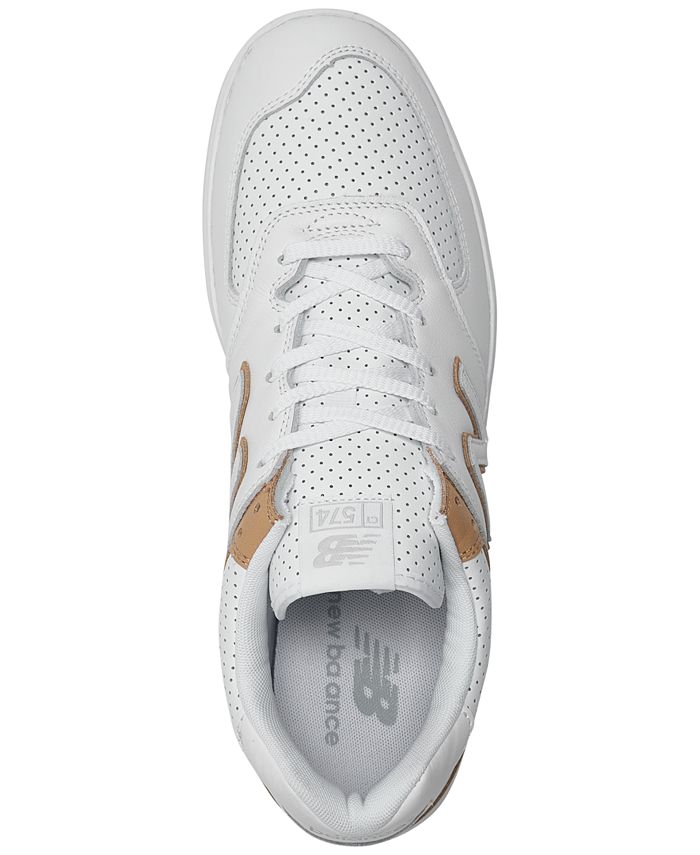 Does macy's online carry new balance