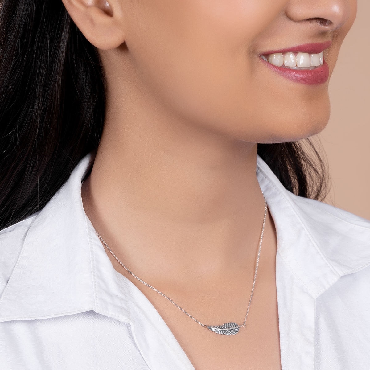 Bling Jewelry Native American Bohemian Feather Leaf Pendant Necklace in Sterling- Silver