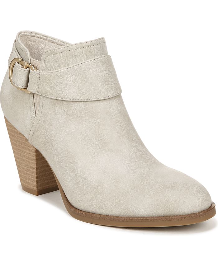 Macys dr cheap scholls boots