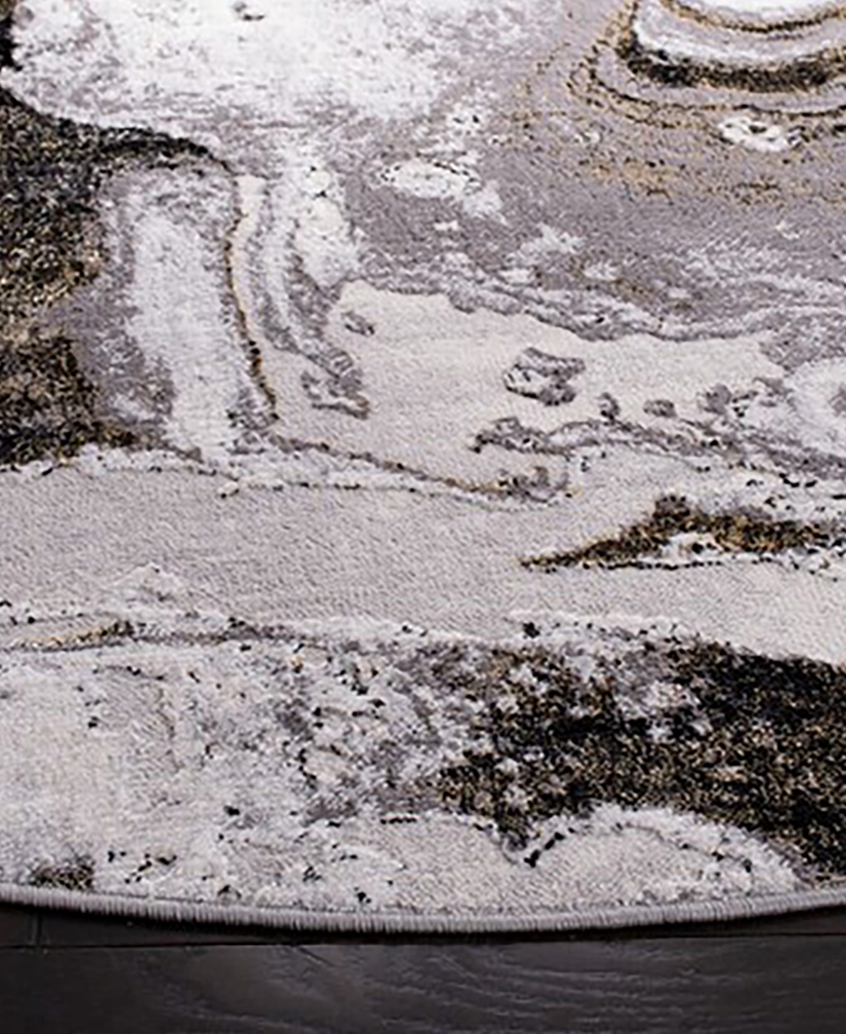 Safavieh Amelia ALA277 x Area Rug - Gold