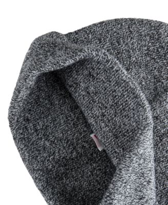 Levi’s All Season Comfy Leather Logo Patch Hero Beanie