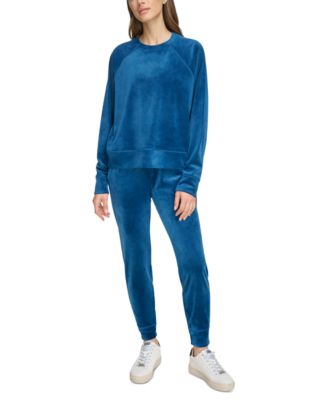 Women's Platinum Velour Crewneck Pullover Top