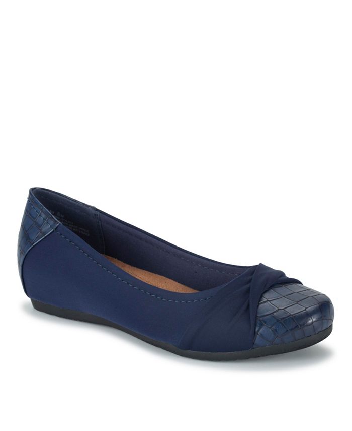 Baretraps women's mitsy flat hot sale