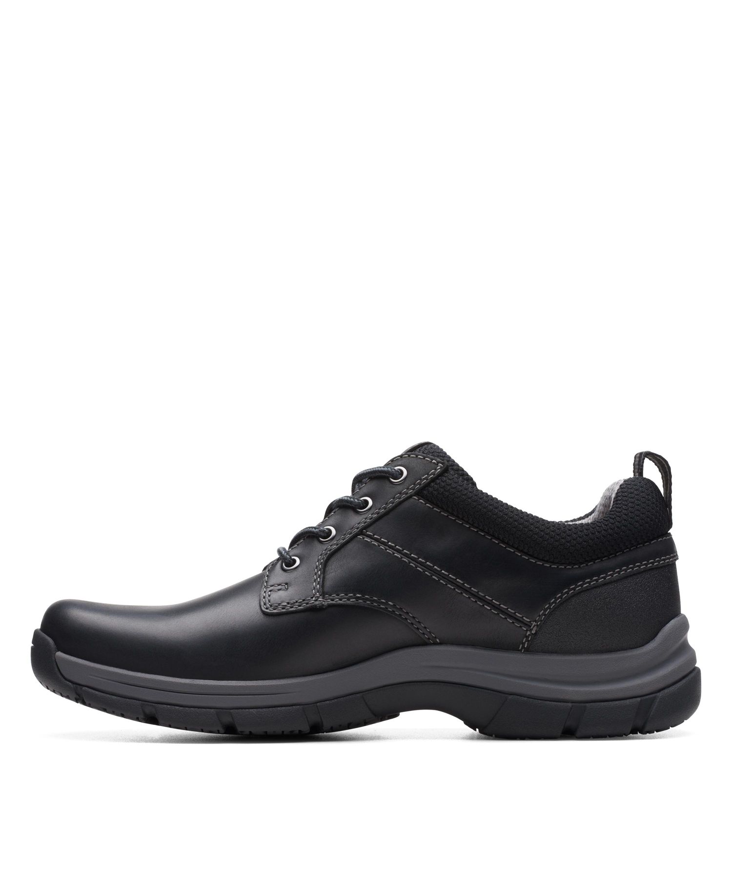 Men's Collection Walpath Leather Low Top Lace Up Sneaker