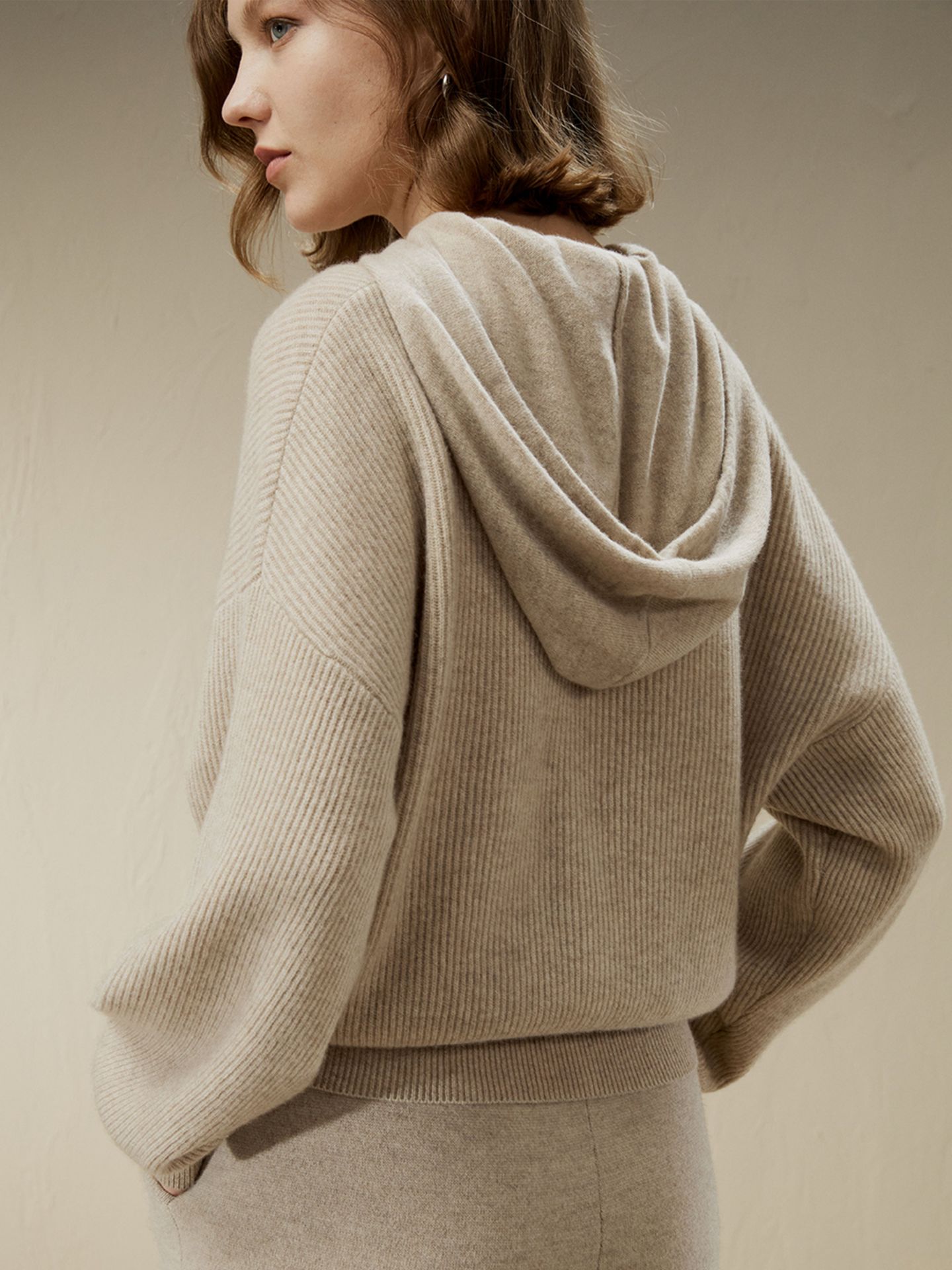 Женское худи LILYSILK Eshe 2-in-1 Cashmere Detachable, цвет: Бежевый — фото 2