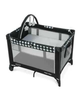 Photo 1 of Graco Pack 'n Play On The Go Playard