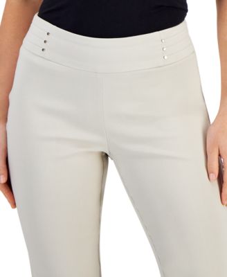 Petite Rivet-Detail Capri Pants