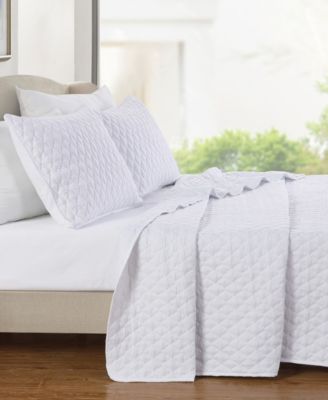 Diamond Stitched 3 Piece Quilt Set, Full/Queen