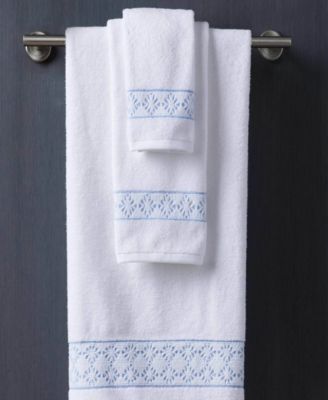 x Martex Allergen-Resistant Savoy 4 Pack Wash Towel Set