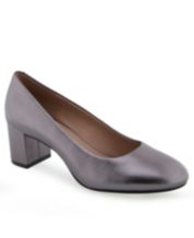 Yellow 2025 pumps macys