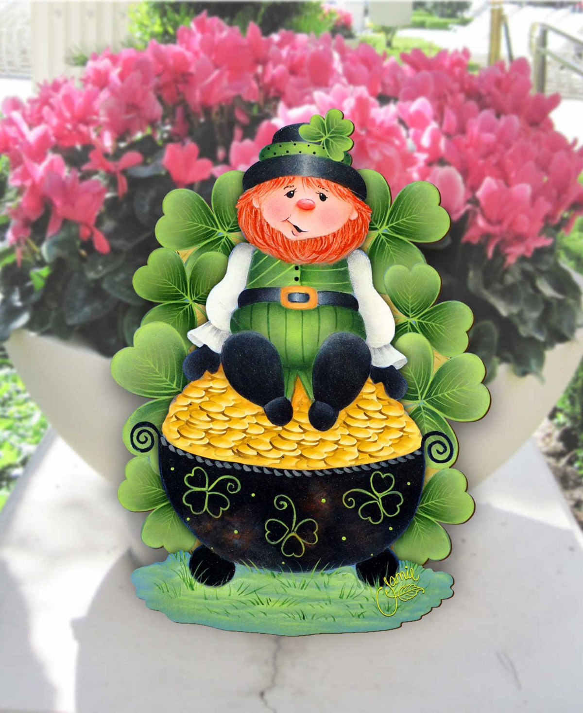 Designocracy Holiday Wooden Wall Decor Door Decor Lepricon's Pot Full Of Gold J. Mills-price In Multi Color