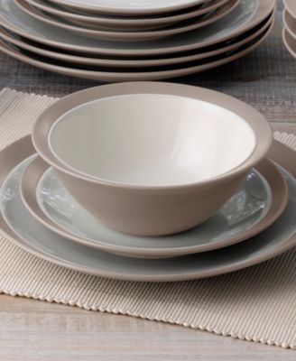 Colorwave Curve  4-Piece Place Setting