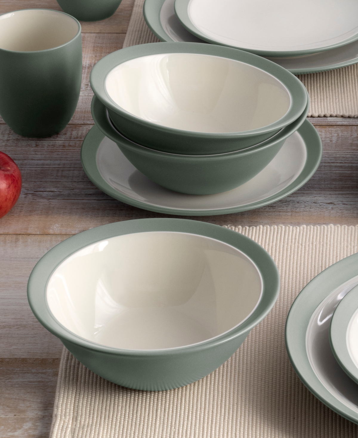 Noritake Colorwave CurveSet Of 4 Soup/Cereals, 7