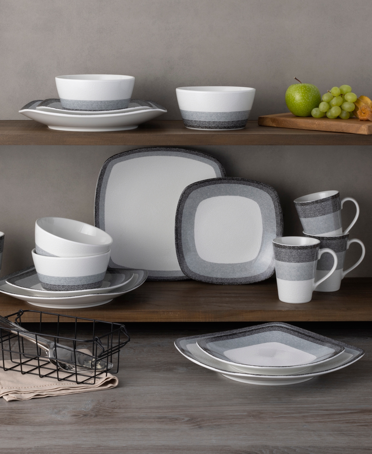 NORITAKE COLORSCAPES LAYERS 4 PIECE COUPE PLACE SETTING 