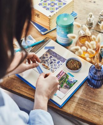 Schisandra Berries, Peppermint and Bergamot Sensorial Herbal Tea Holiday Gift