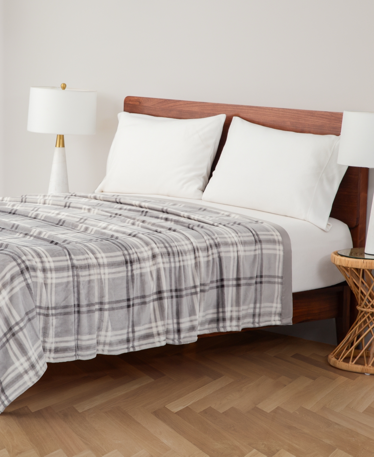 Berkshire Classic Velvety Plush Blanket, Twin, Exclusively at Macy's