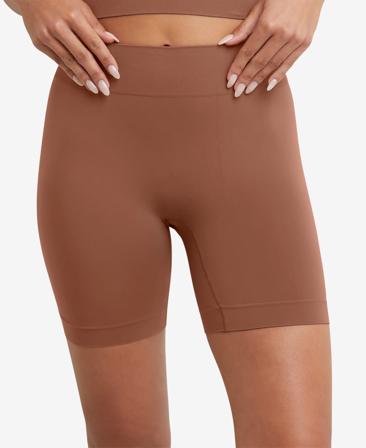 Maidenform M Smoothing Seamless Booty Lift Shortydms106 In Bronze Chestnut