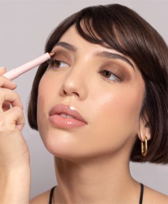 Wandering Eyes Shadow Stick