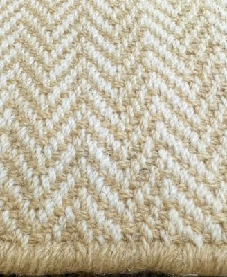 River RVR-01 6' x 9' Area Rug