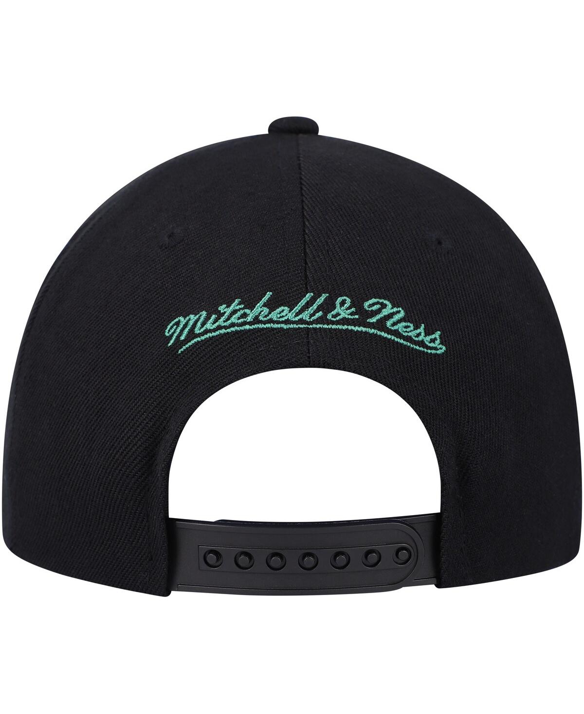 Men's Mitchell & NessBoston Celtics Paint By Numbers Snapback Hat - Black