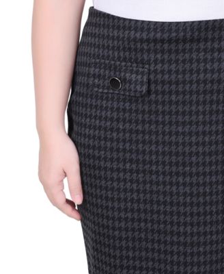Petite Printed Knee Length Double Knit Skirt