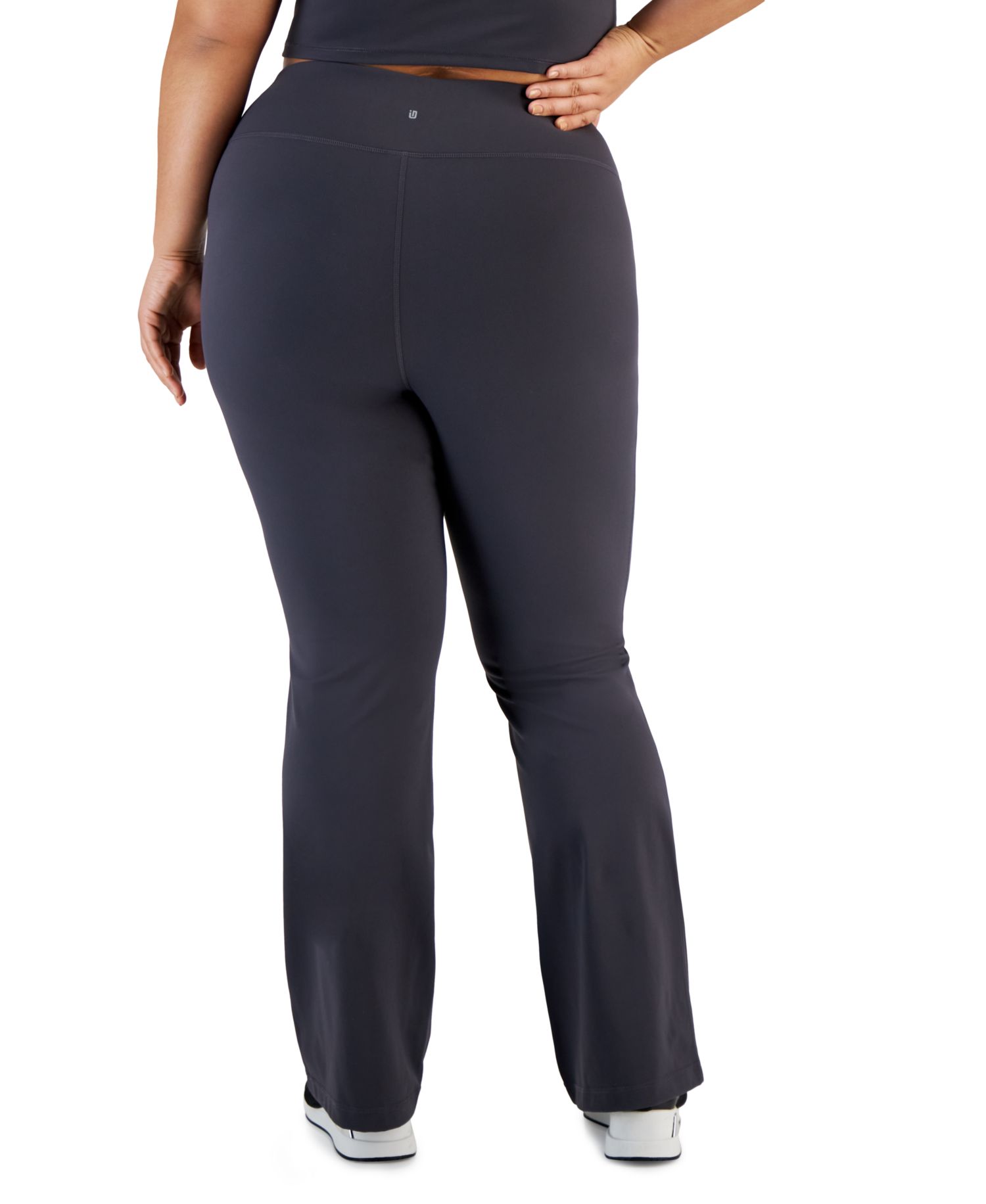 Plus Size High Rise Flared Leggings