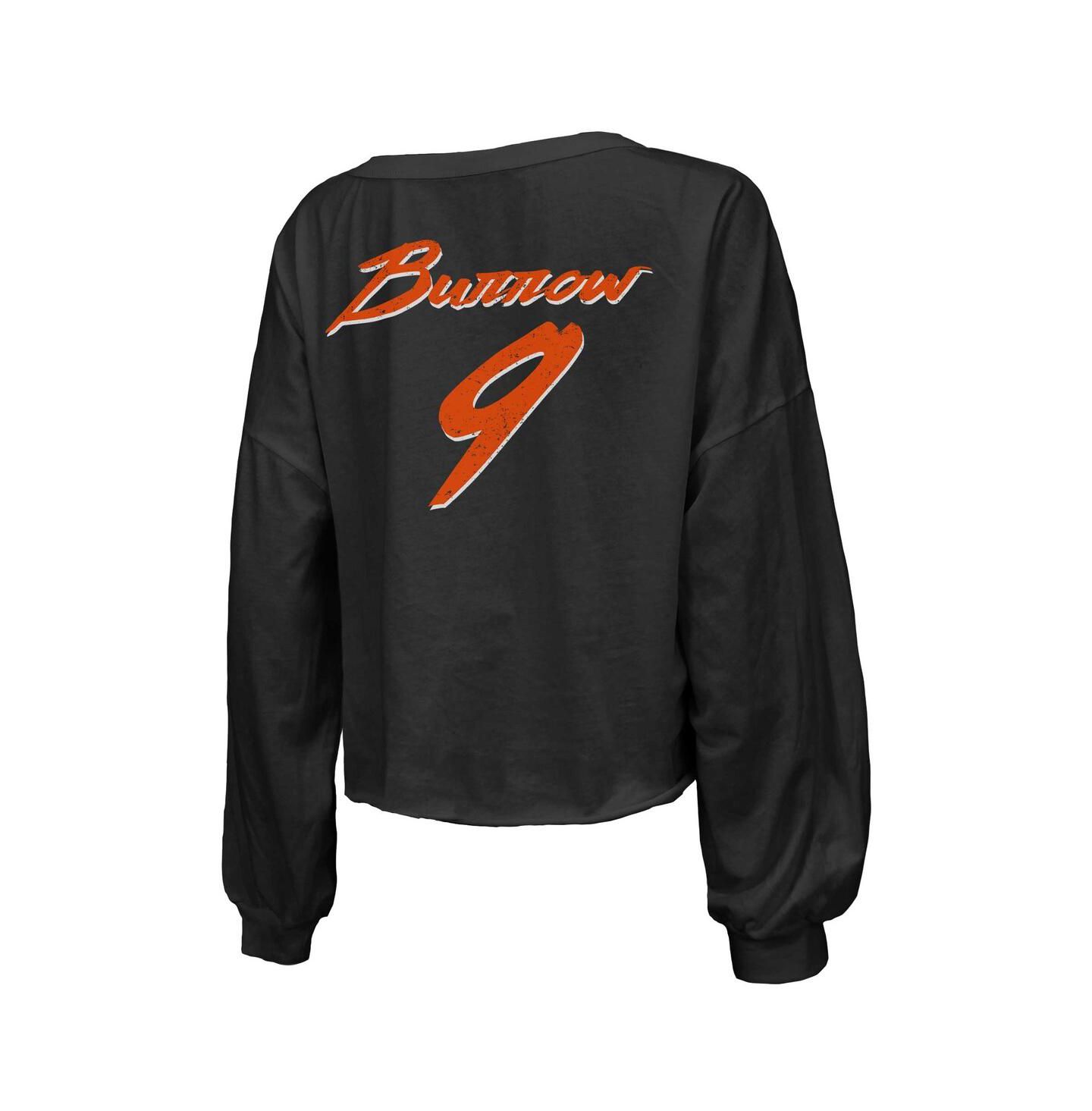 Женская футболка Majestic Threads Joe Burrow Black Distressed Cincinnati Bengals Name and Number Off-Shoulder Script Cropped Long Sleeve V-Neck — фото 3