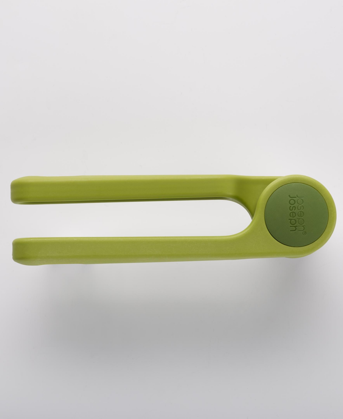 Joseph Joseph Helix Garlic Press In Green