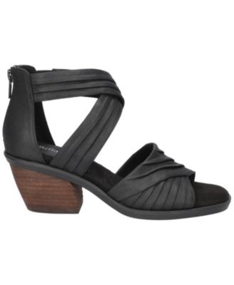 Women's Quinnell Block Heel Sandals