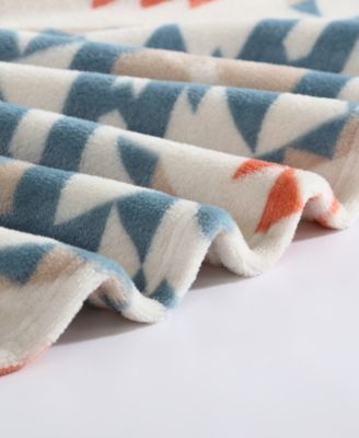 Dakota Ultra Soft Plush Fleece Blanket, Full/Queen