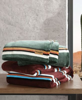 Wrangler Western Saddle Stripe Ultra Soft Plush Blanket In Prairie Green
